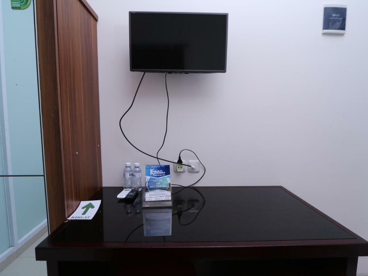 Hotel Kamar Keluarga Tanah Abang Giacarta Esterno foto
