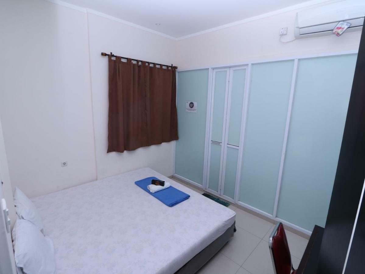 Hotel Kamar Keluarga Tanah Abang Giacarta Esterno foto